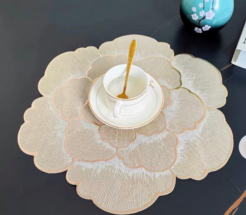 Pcs gold placemats - 6, round